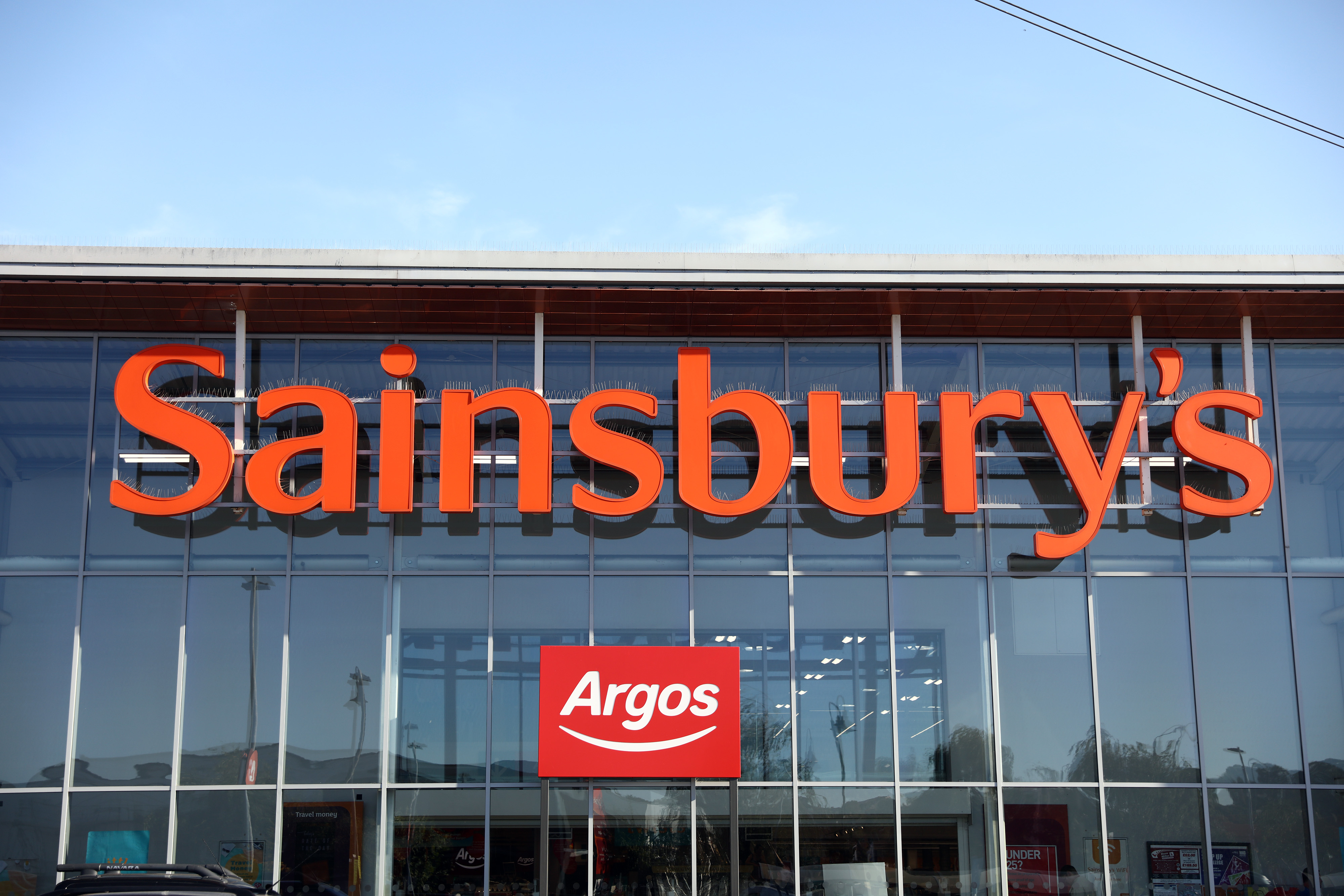 Sainsbury s Bank Launches No fee Reward Credit Card Offer