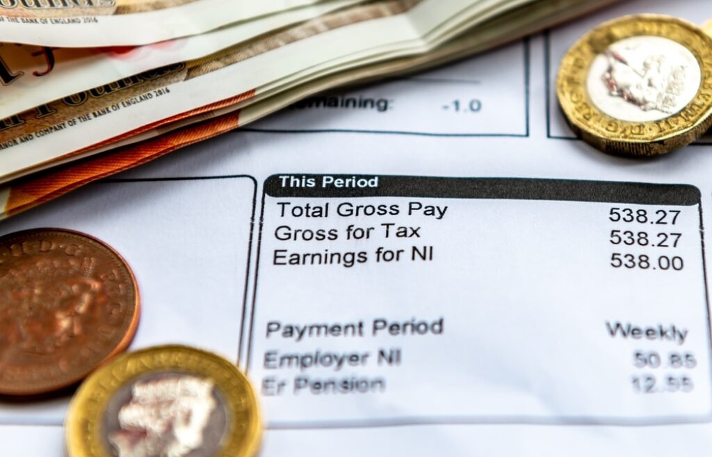 One in seven workers experience ‘erratic earnings’